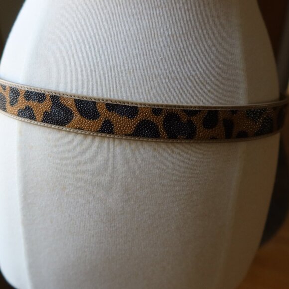 Unisex leopard print genuine stingray and leather belt silver buckle 32 - 35\